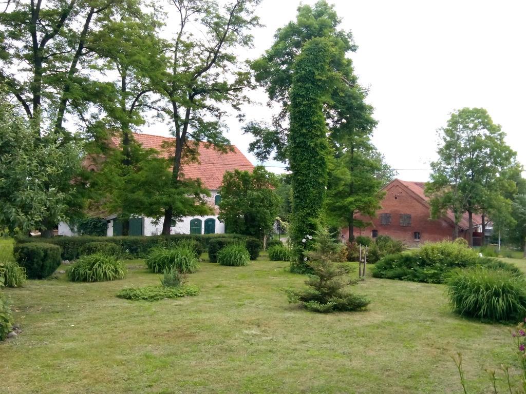 Villa Dwor Mulawki Extérieur photo